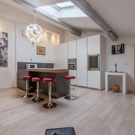 Bologna Santo Stefano Art & Design Apartment ภายนอก รูปภาพ