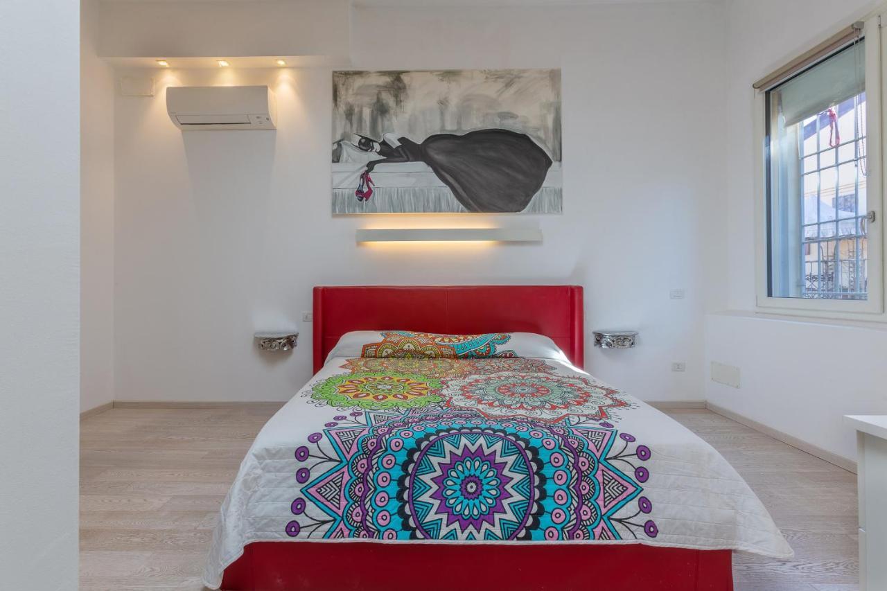 Bologna Santo Stefano Art & Design Apartment ภายนอก รูปภาพ