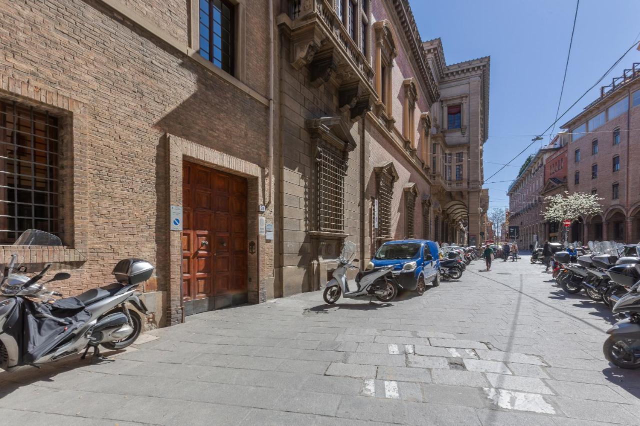 Bologna Santo Stefano Art & Design Apartment ภายนอก รูปภาพ